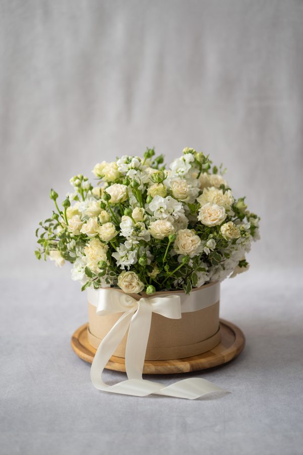 White Flowers Bloom Box1