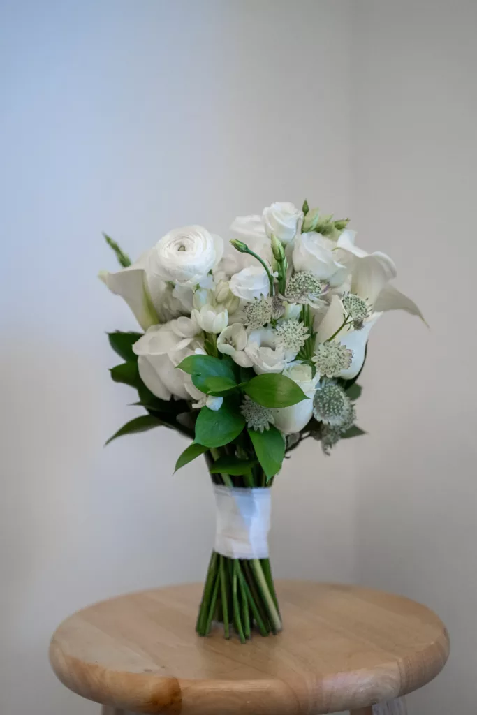 Small Bridal Bouquet & Boutonniere, California_032023