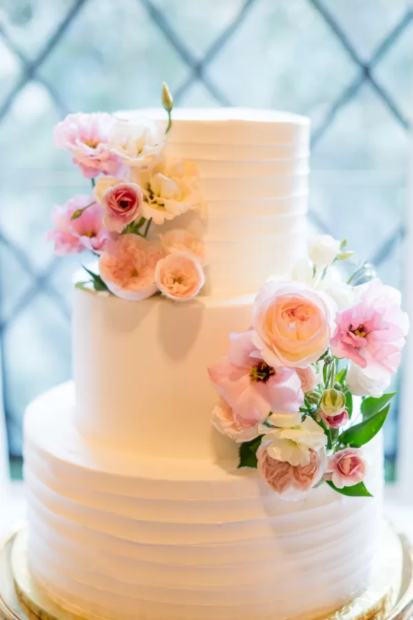 Wedding cake flowers_529