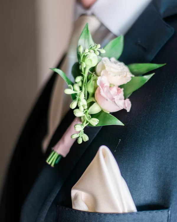 Boutonnière with roses