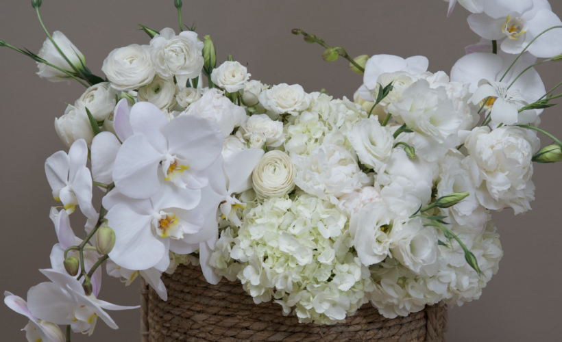 "Thinking of you" Large flower arrangements in a basket