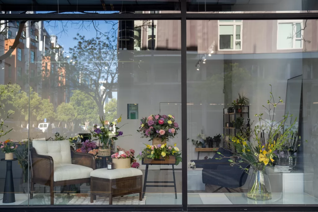 Flower shop Mother's Dy window installation1