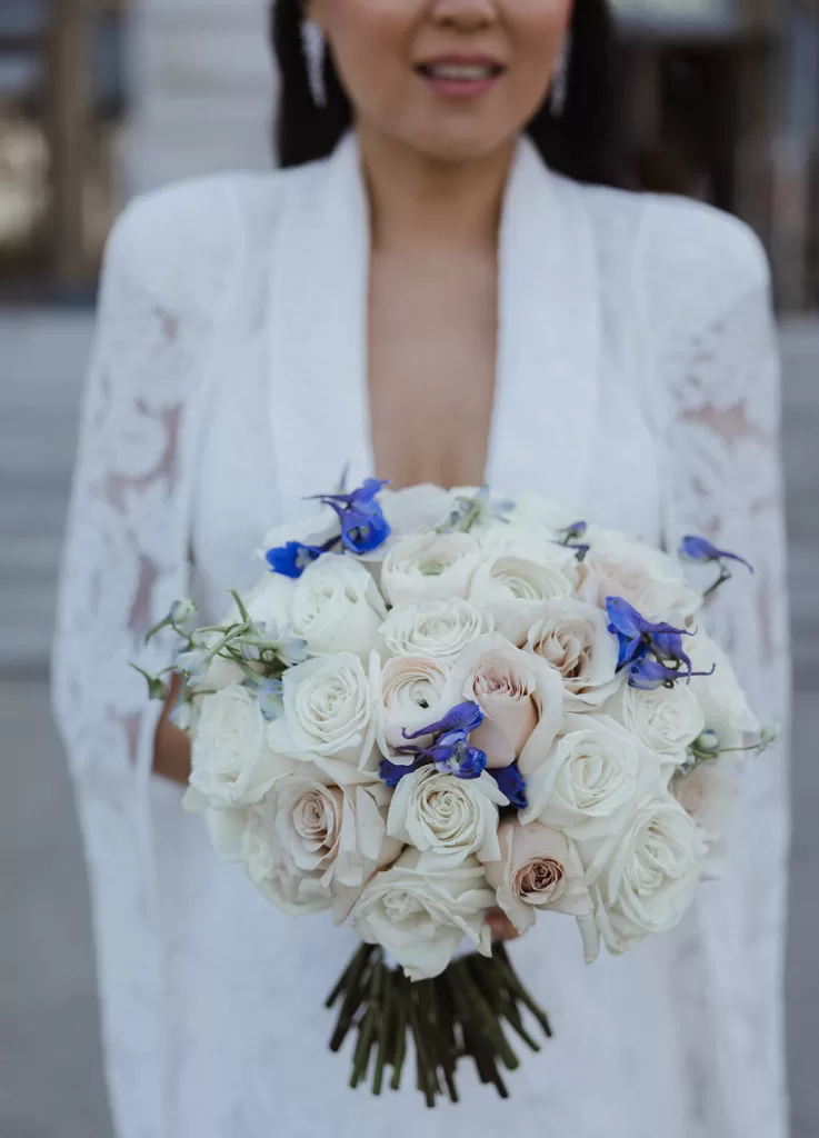 Round bridal bouquet_101