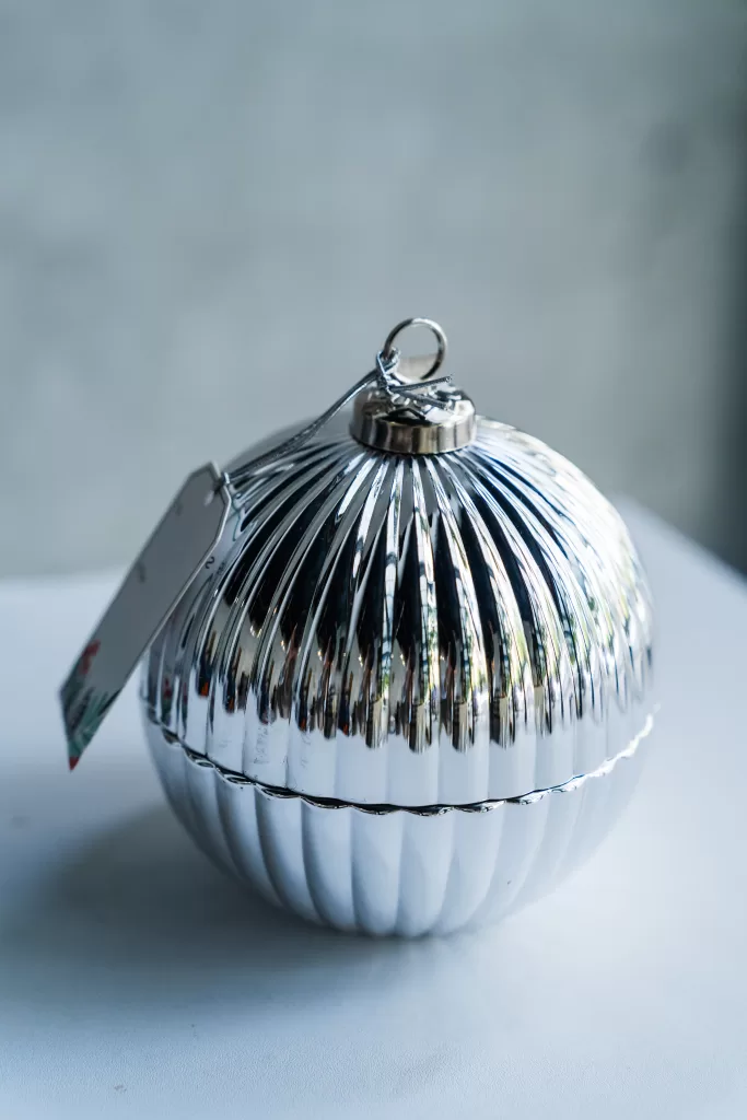 Christmas Silver Candle1