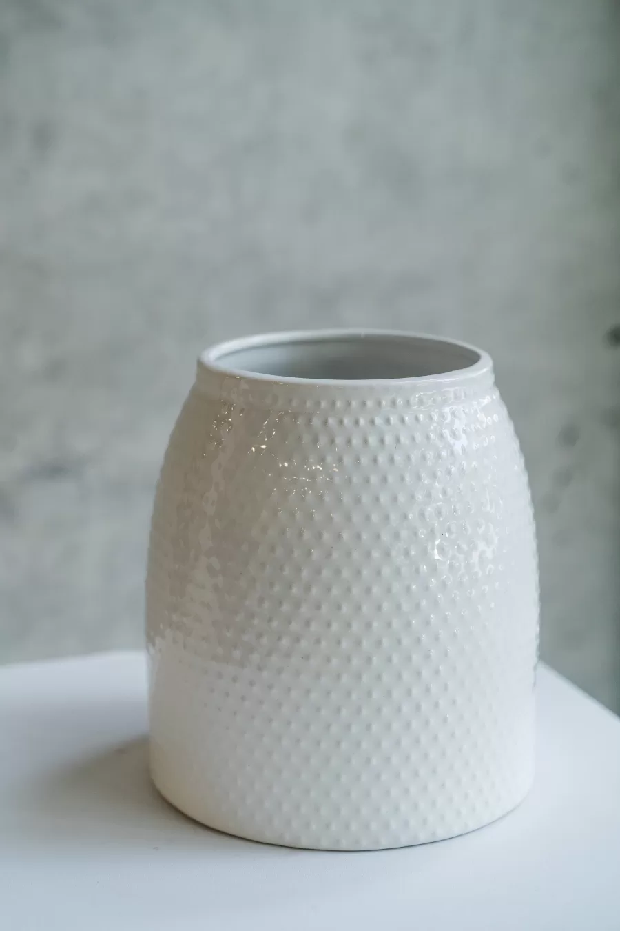 Milky Veil vase