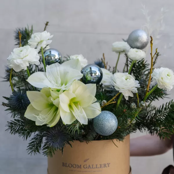 Silver Frost Christmas Bloom Box1