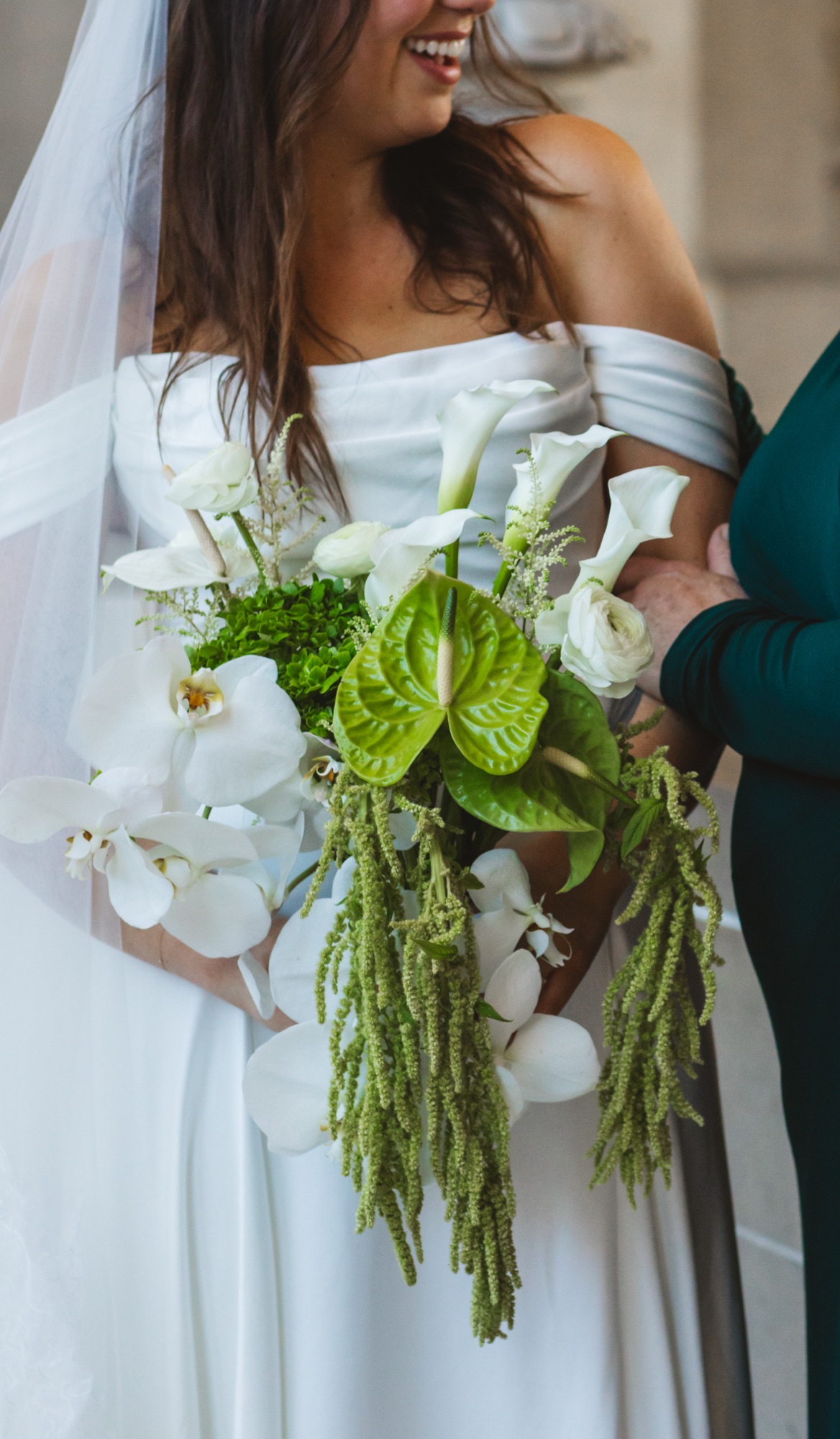 Modern Bridal Bouquet &Amp; Boutonnière 1 modern bridal bouquet