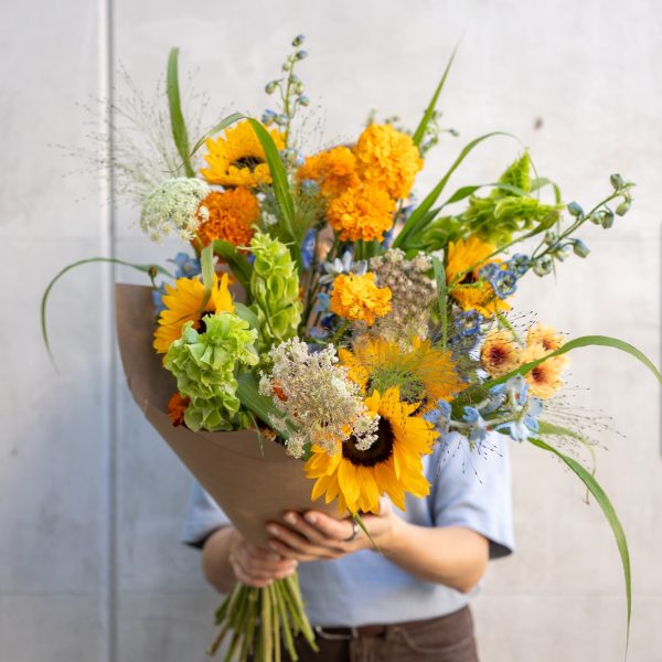 Cheer in Gold | Bouquet