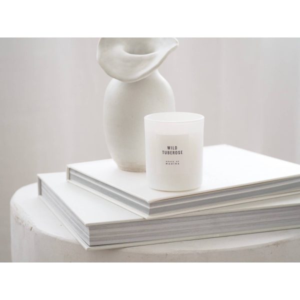 Nationwide Gifts 20 Wild Tuberose petite candle packaging